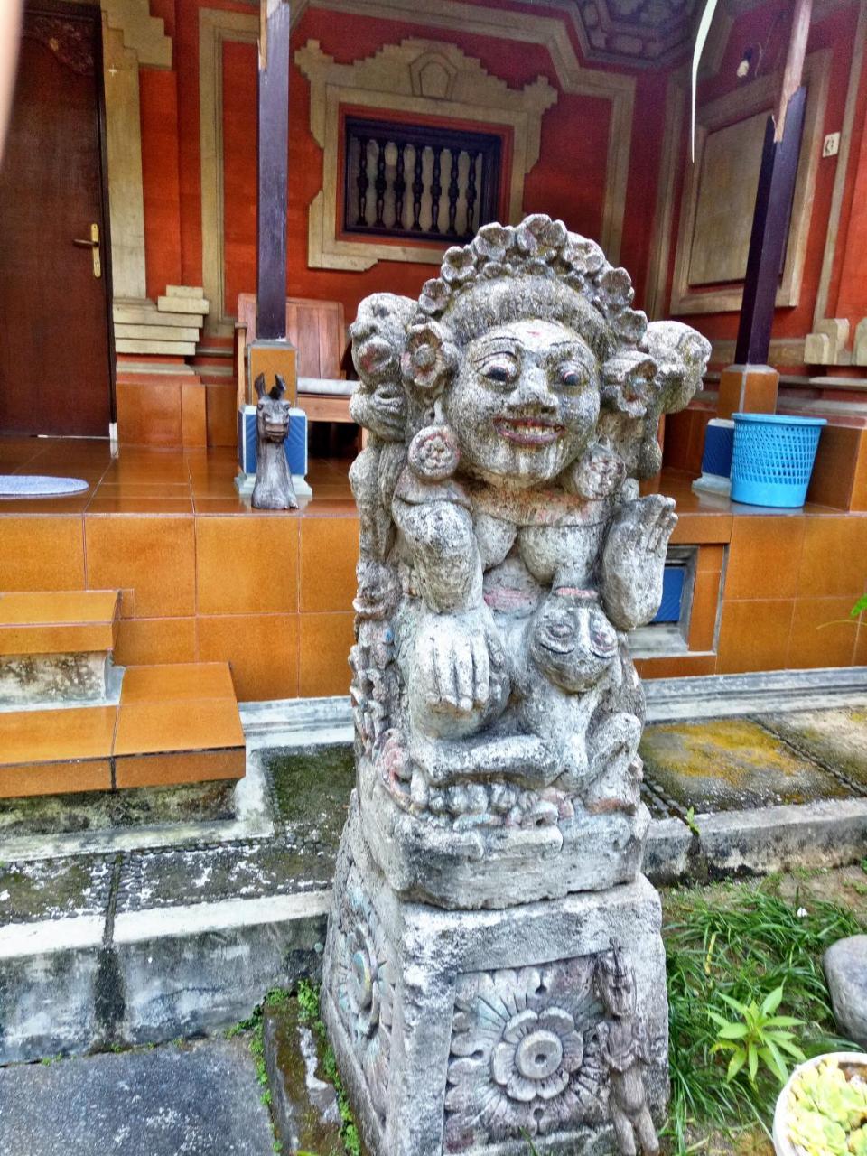 Suandi House Bed & Breakfast Ubud Exterior foto