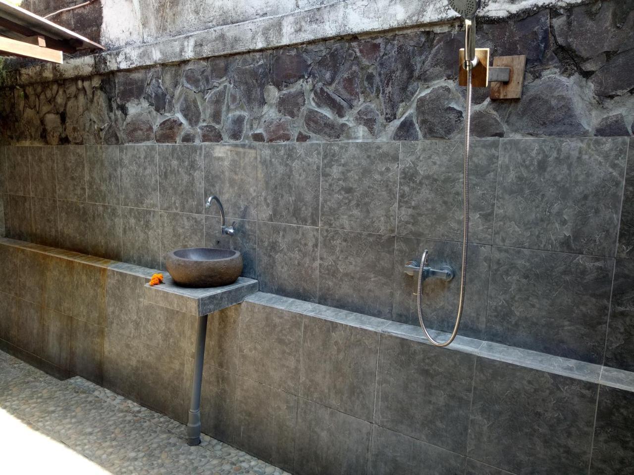 Suandi House Bed & Breakfast Ubud Exterior foto