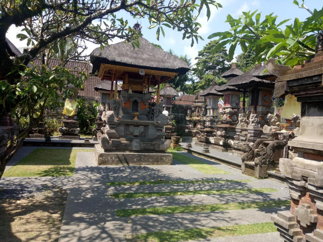 Suandi House Bed & Breakfast Ubud Exterior foto