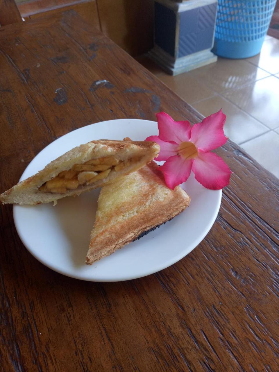 Suandi House Bed & Breakfast Ubud Exterior foto